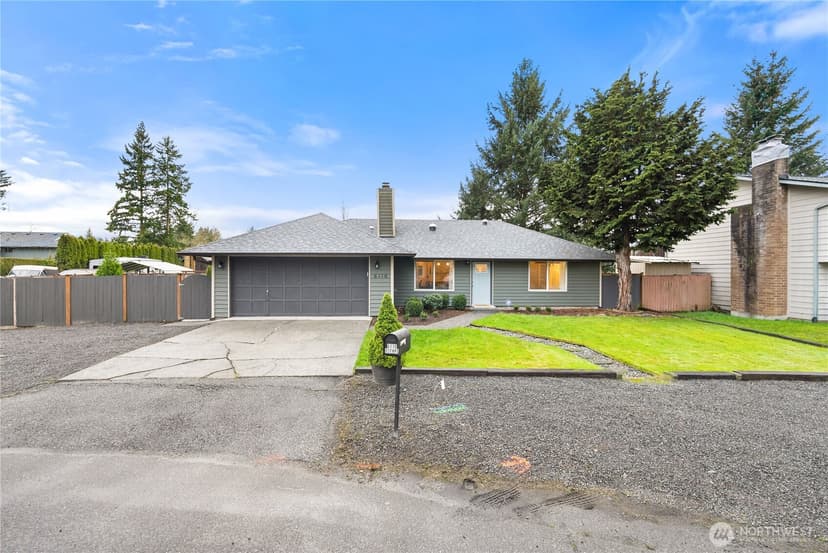 Property photo for 6110 95th Place NE, Marysville