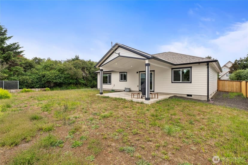 Property photo for 354 Sand Dune Avenue NW, Ocean Shores photo 28