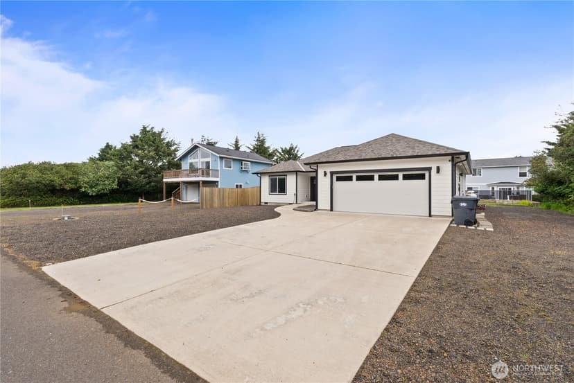 Property photo for 354 Sand Dune Avenue NW, Ocean Shores photo 3
