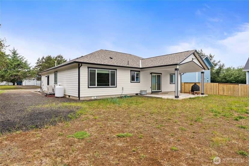 Property photo for 354 Sand Dune Avenue NW, Ocean Shores photo 33