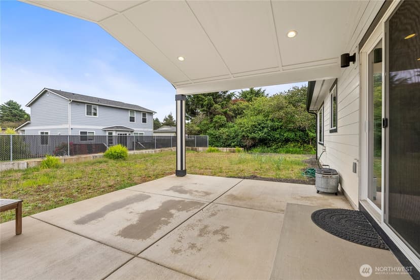 Property photo for 354 Sand Dune Avenue NW, Ocean Shores photo 31