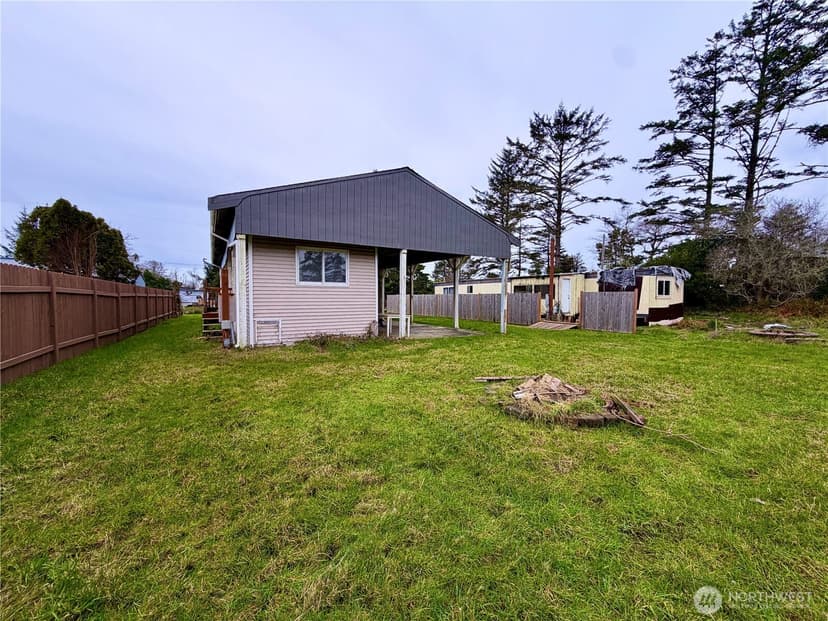 Property photo for 774 Rain Street NE, Ocean Shores photo 26