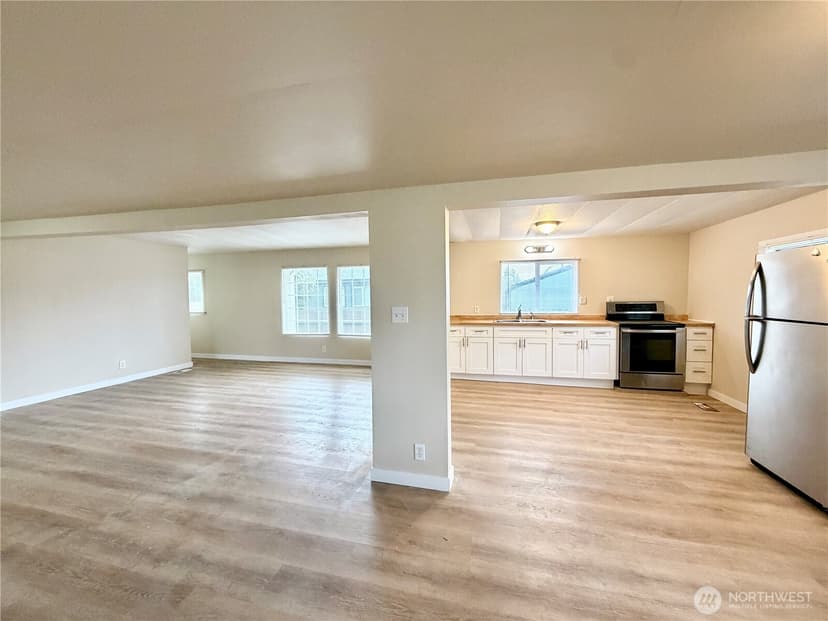 Property photo for 774 Rain Street NE, Ocean Shores photo 3