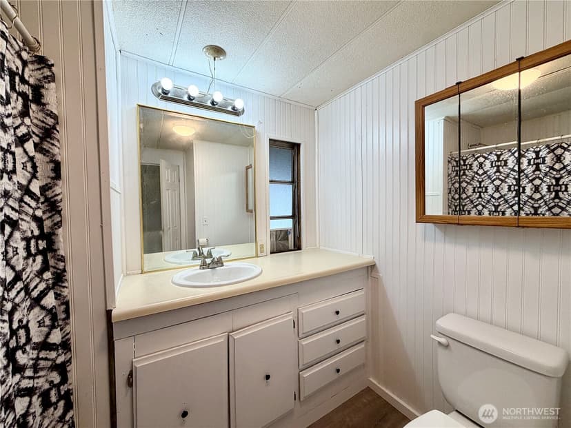 Property photo for 774 Rain Street NE, Ocean Shores photo 15