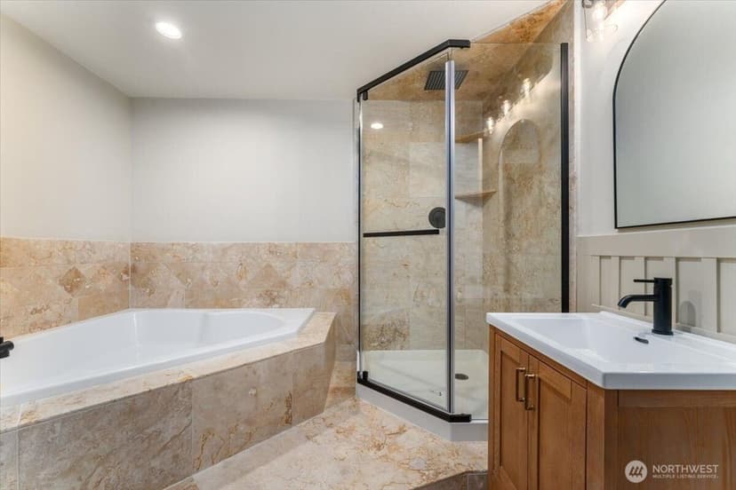 Property photo for 124 Boetzkes Avenue, Manson photo 18