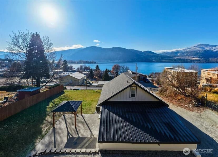 Property photo for 124 Boetzkes Avenue, Manson photo 2