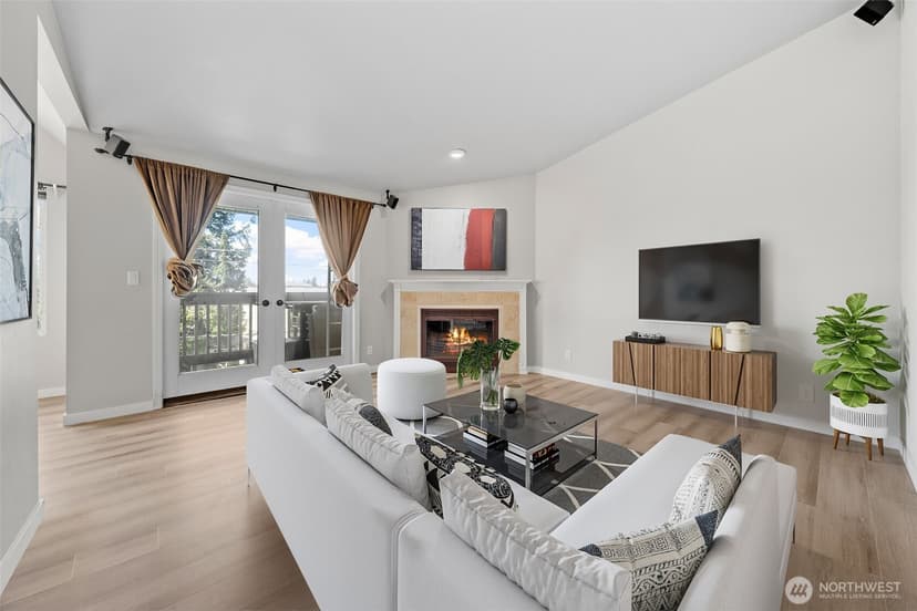 Property photo for 12025 SE 60th Street #B, Bellevue photo 5
