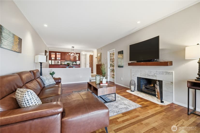 Property photo for 2253 Gilman Drive W #505, Seattle photo 10