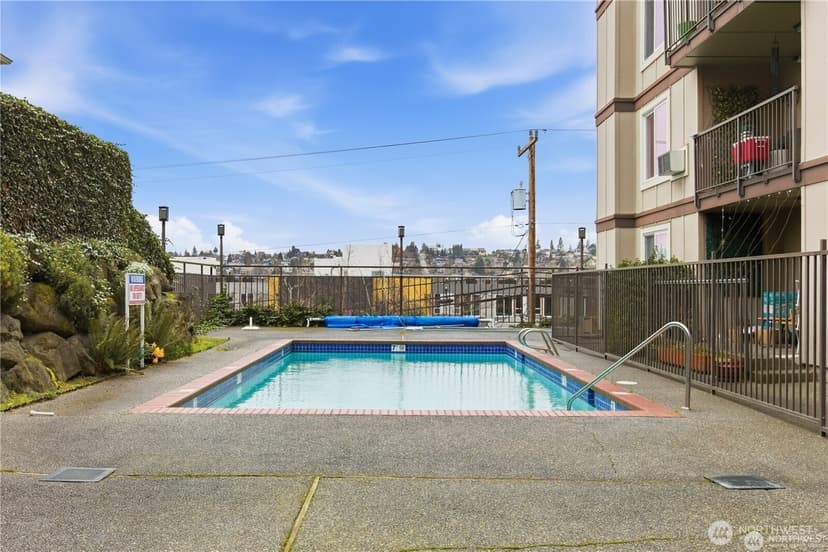 Property photo for 2253 Gilman Drive W #505, Seattle photo 34