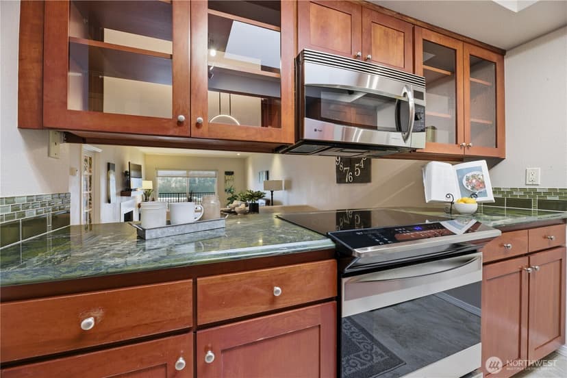 Property photo for 2253 Gilman Drive W #505, Seattle photo 5