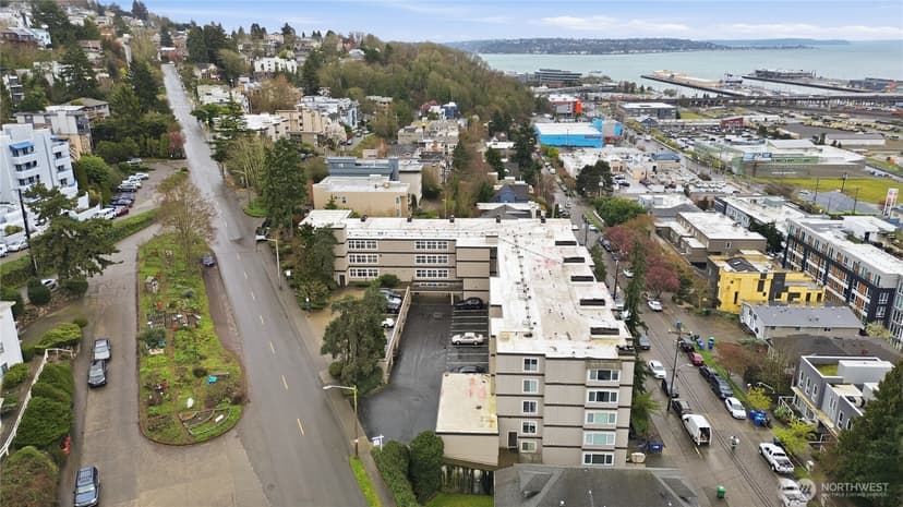 Property photo for 2253 Gilman Drive W #505, Seattle photo 30