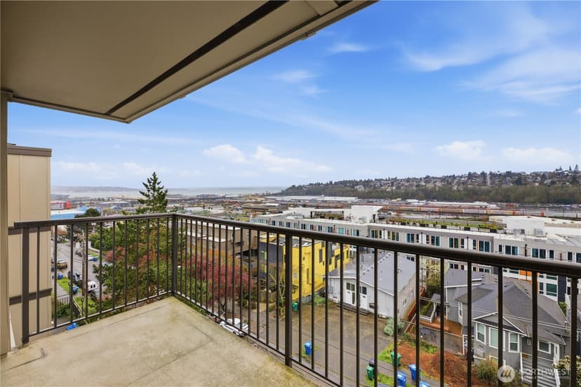 Property photo for 2253 Gilman Drive W #505, Seattle photo 25
