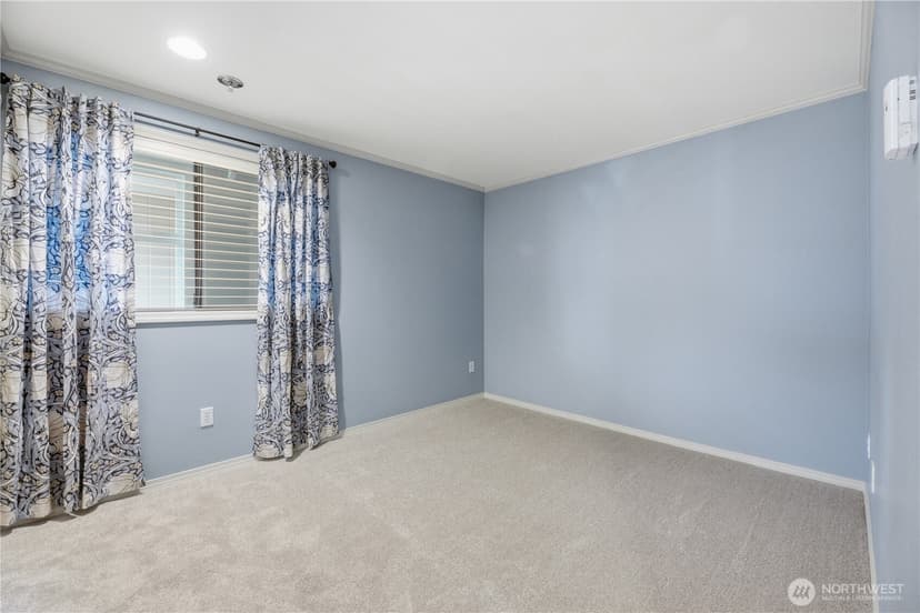 Property photo for 2253 Gilman Drive W #505, Seattle photo 23