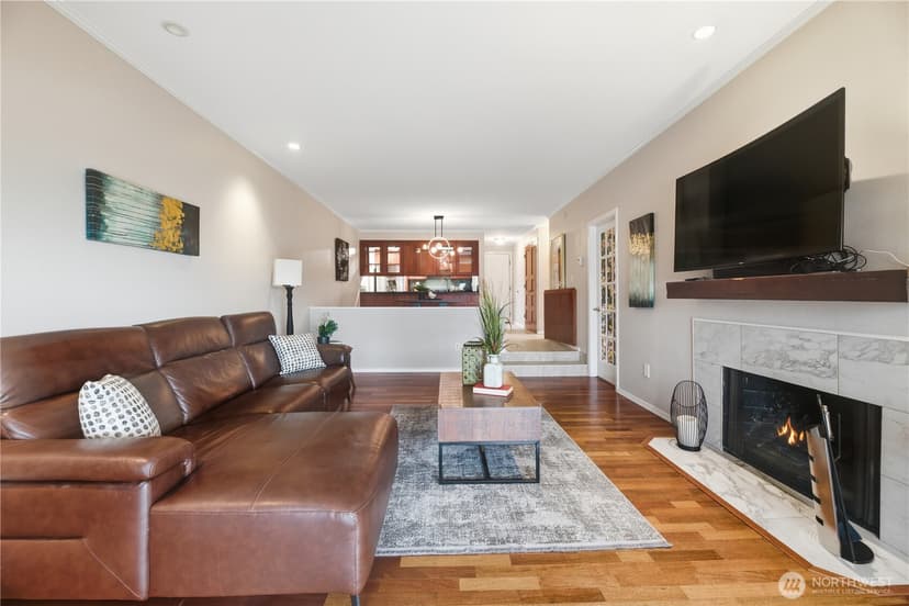 Property photo for 2253 Gilman Drive W #505, Seattle photo 13