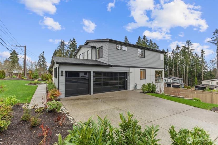 Property photo for 2717 220th Place SW, Brier photo 3