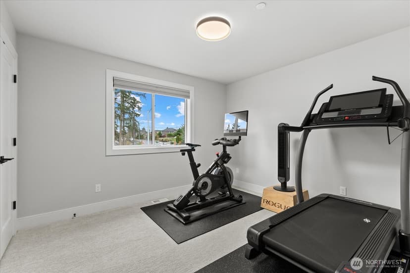 Property photo for 2717 220th Place SW, Brier photo 32