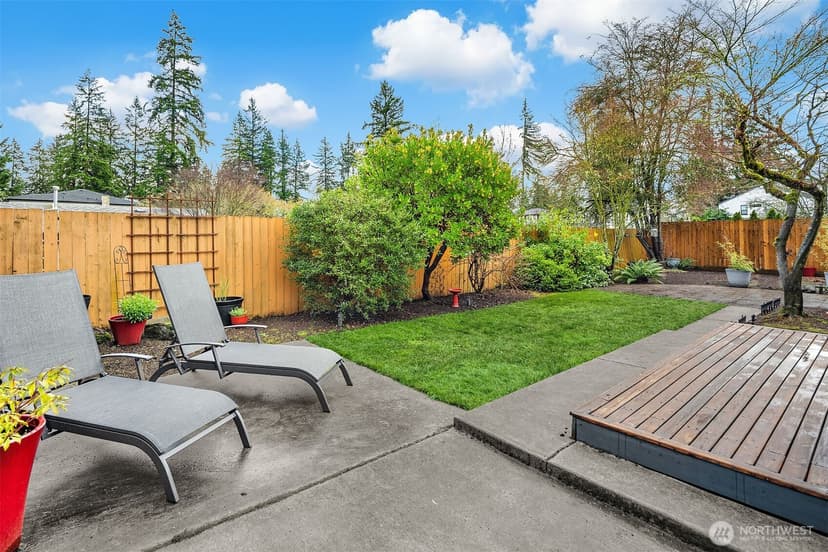 Property photo for 916 164th Place NE, Bellevue photo 5