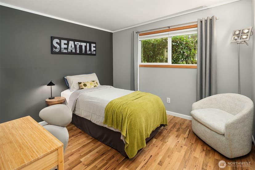 Property photo for 916 164th Place NE, Bellevue photo 19