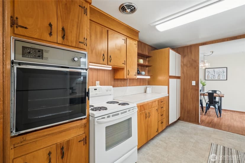 Property photo for 7410 22nd Street W, Tacoma photo 12