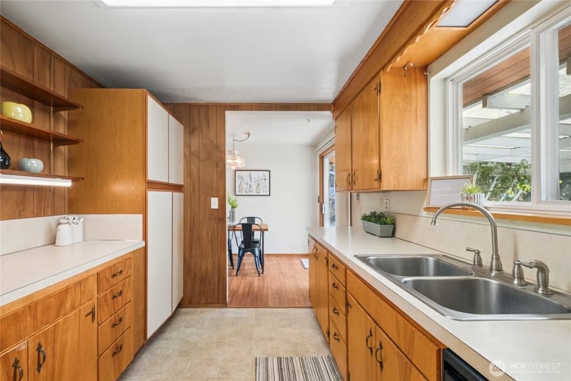 Property photo for 7410 22nd Street W, Tacoma photo 13