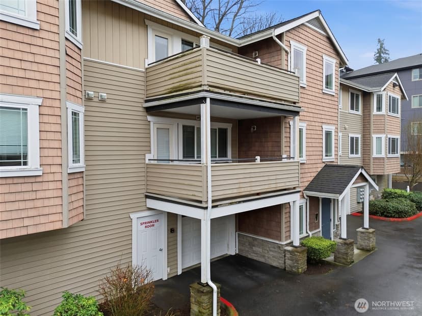 Property photo for 13511 97th Avenue E #202, Puyallup photo 25