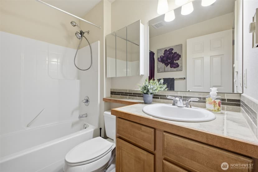 Property photo for 13511 97th Avenue E #202, Puyallup photo 17