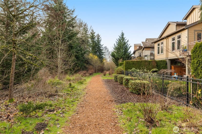 Property photo for 1213 N 41st Place, Renton photo 31