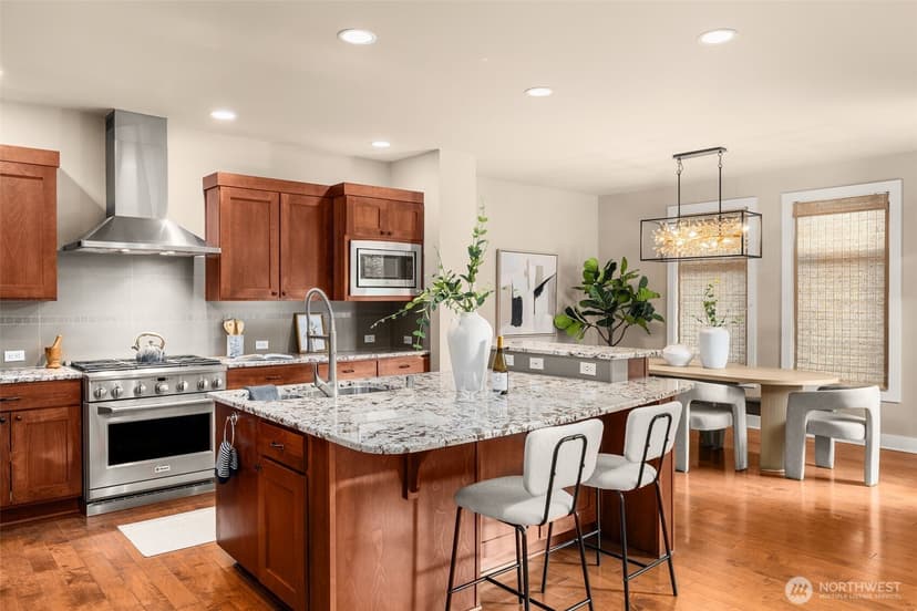 Property photo for 1213 N 41st Place, Renton photo 12