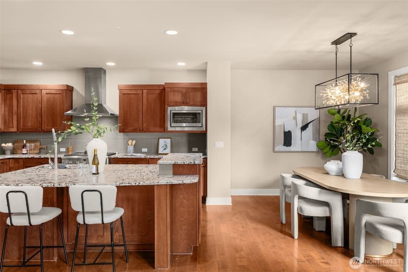 Property photo for 1213 N 41st Place, Renton photo 13