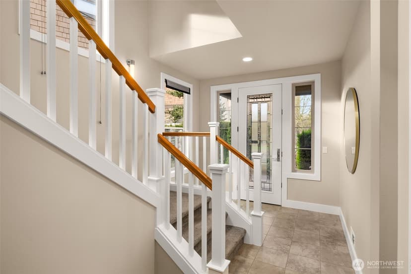 Property photo for 1213 N 41st Place, Renton photo 5