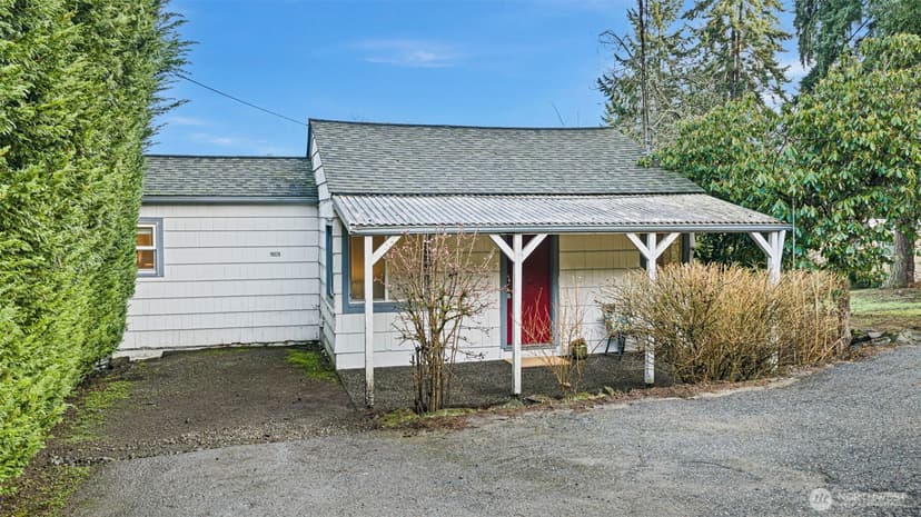 Property photo for 19028 15th Avenue NE, Shoreline photo 3