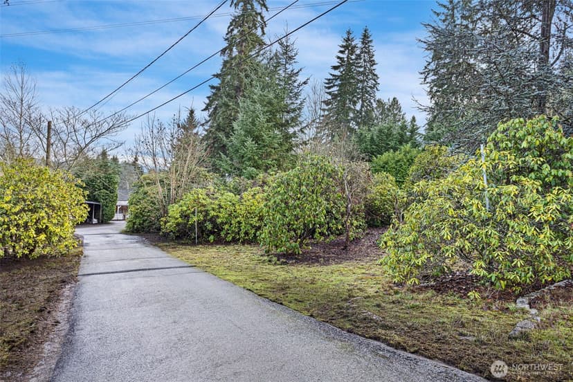 Property photo for 19028 15th Avenue NE, Shoreline
