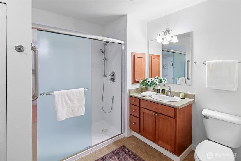 Property photo for 300 High School Road NE #314, Bainbridge Island photo 24