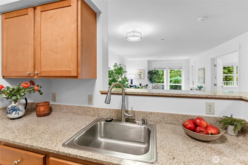 Property photo for 300 High School Road NE #314, Bainbridge Island photo 9