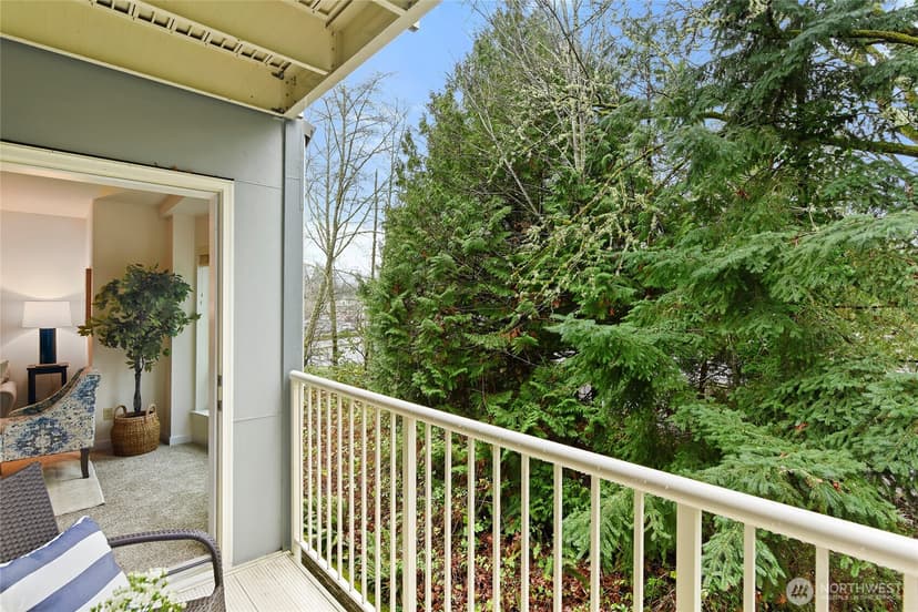 Property photo for 300 High School Road NE #314, Bainbridge Island photo 17