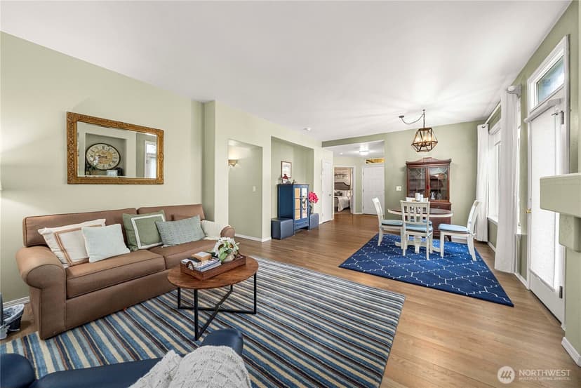 Property photo for 672 Chelan Place NE #672, Renton photo 13