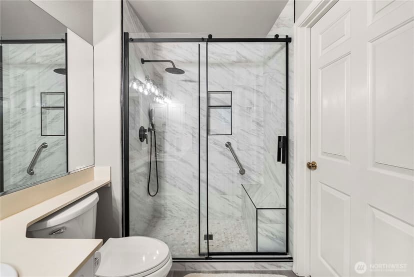 Property photo for 672 Chelan Place NE #672, Renton photo 19