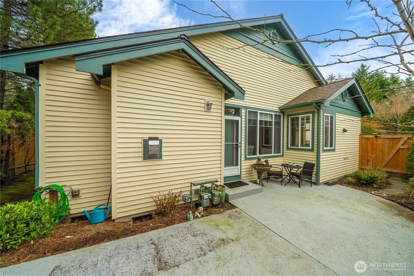 Property photo for 672 Chelan Place NE #672, Renton photo 27