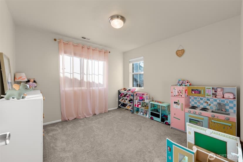 Property photo for 4033 64th Avenue E, Fife photo 23