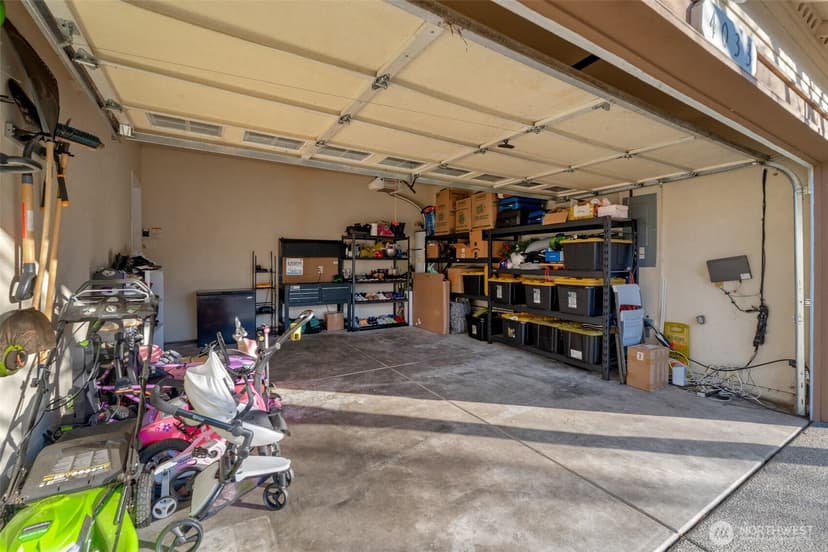 Property photo for 4033 64th Avenue E, Fife photo 35