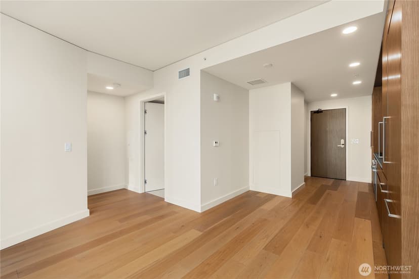 Property photo for 121 Stewart Street #1108, Seattle photo 6