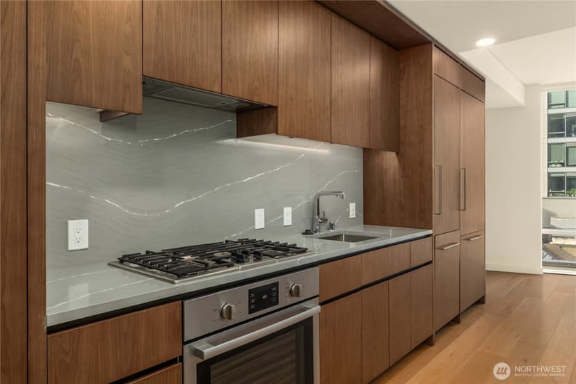 Property photo for 121 Stewart Street #1108, Seattle photo 5