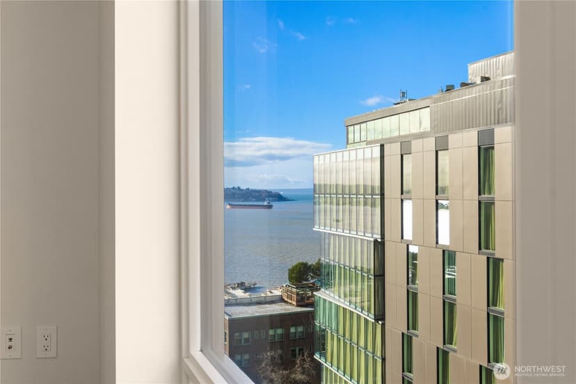 Property photo for 121 Stewart Street #1108, Seattle photo 14