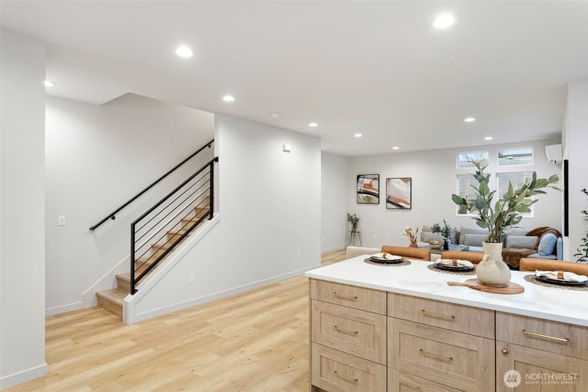 Property photo for 926 NW 57th Street #A, Seattle photo 17