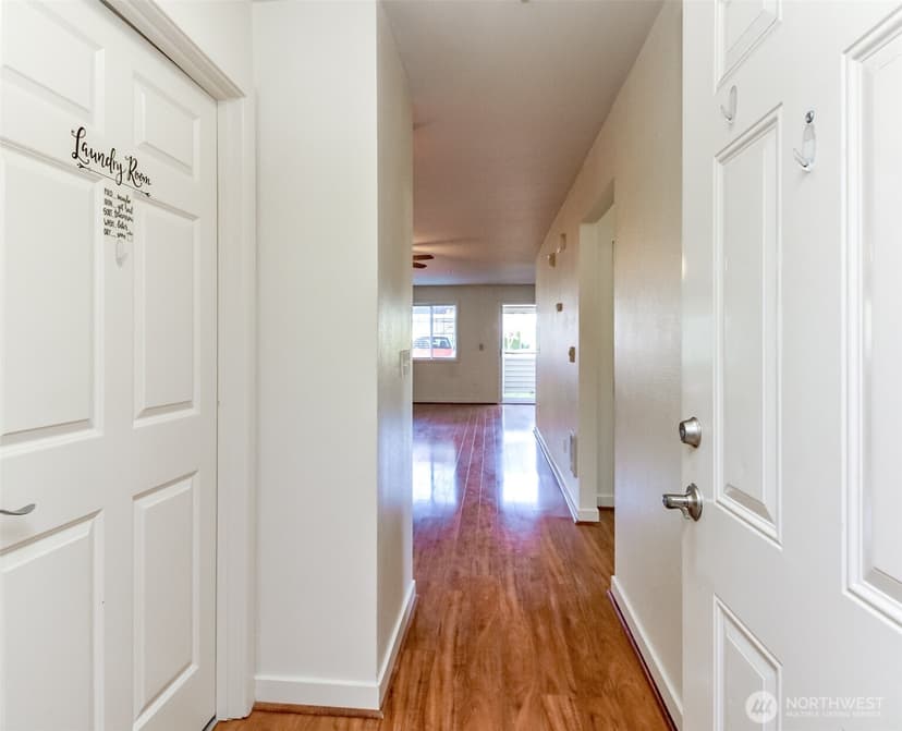 Property photo for 13405 97th Avenue E #101, Puyallup photo 2