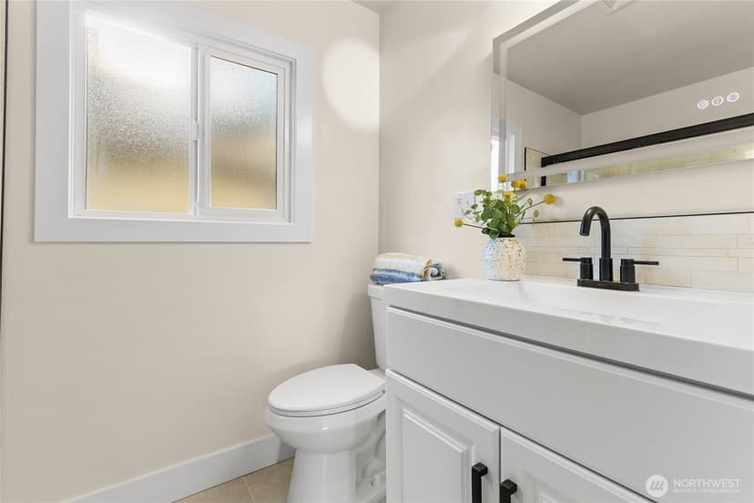 Property photo for 1229 Broadway Ave, Bremerton photo 12