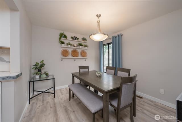 Property photo for 1400 153rd Avenue NE #3710, Bellevue photo 3