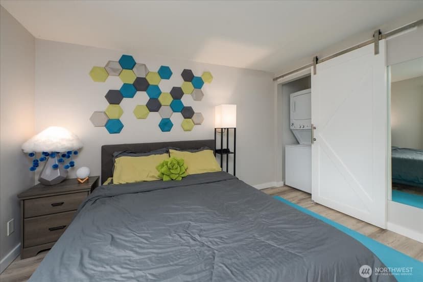Property photo for 1400 153rd Avenue NE #3710, Bellevue photo 9