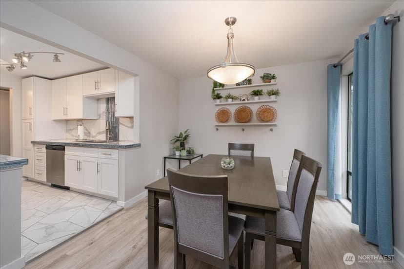 Property photo for 1400 153rd Avenue NE #3710, Bellevue photo 5