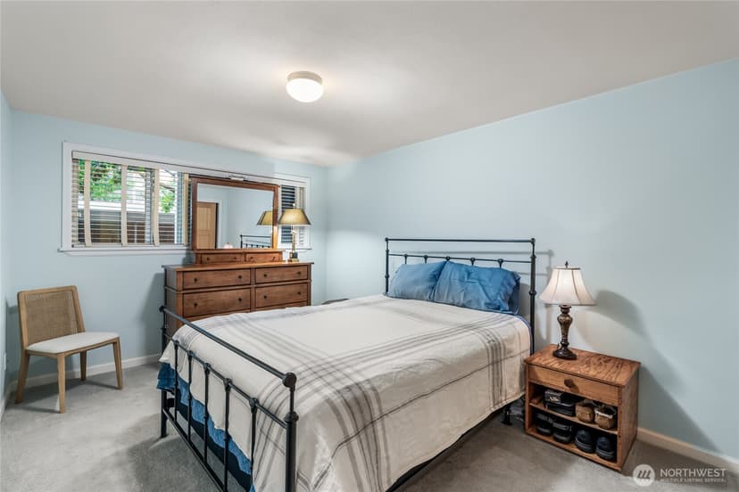 Property photo for 1020 5th Avenue S #8, Edmonds photo 18
